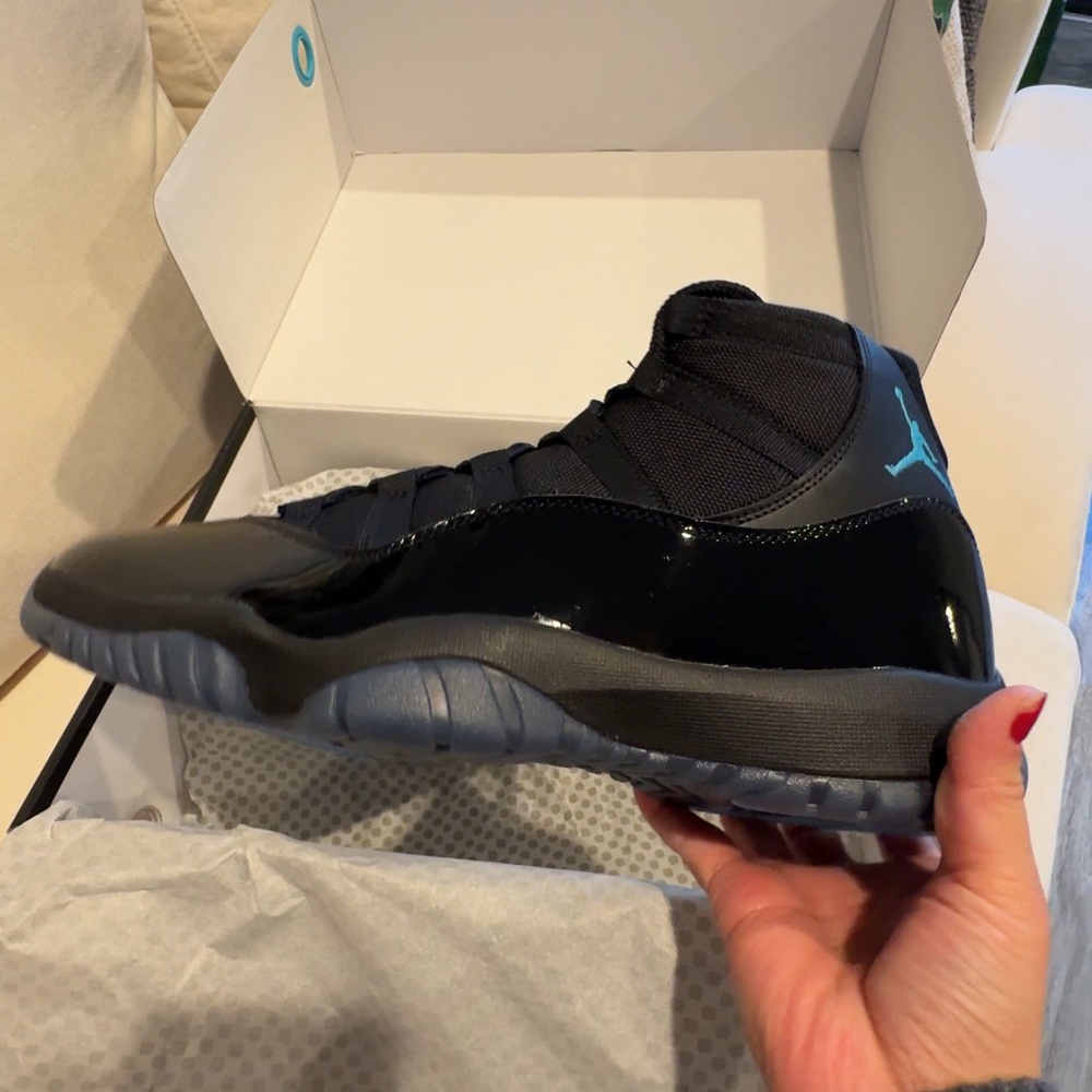 Jordan 11 gamma blue size 13